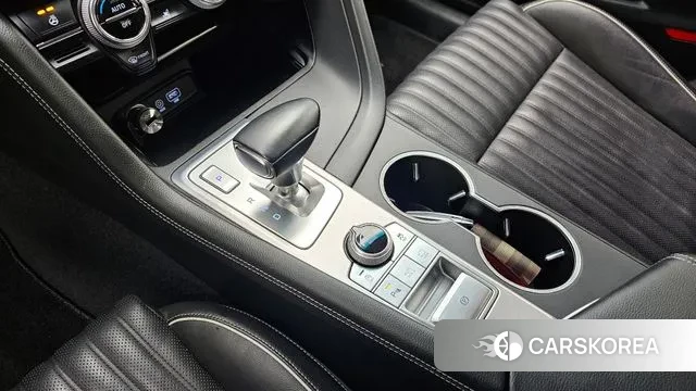 Genesis G70 id 3439976 из Кореи 19