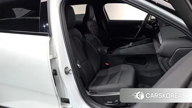 Polestar Polestar 2 id 3664932 из Кореи 19