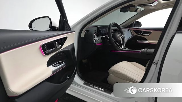 Mercedes-Benz E-Class W214 id 4847526 из Кореи 35