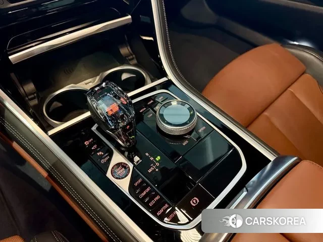 BMW 8 Series (G15) id 3685469 из Кореи 19