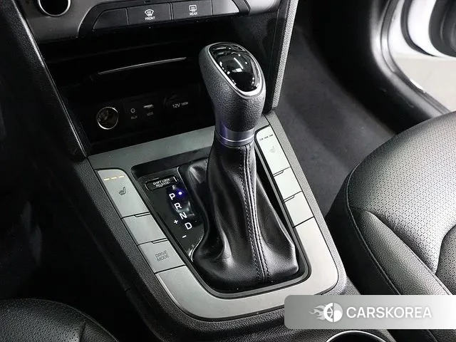 Hyundai Avante AD id 3570811 из Кореи 19