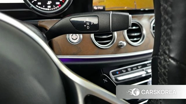 Mercedes-Benz E-Class W213 id 3942580 из Кореи 19
