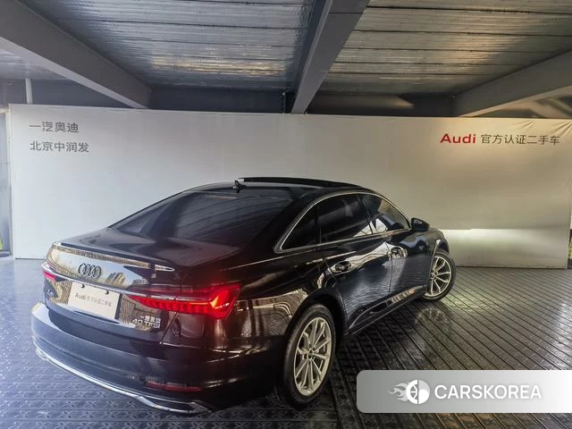 Audi A6L id 4208617 из Китая 10