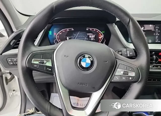 BMW 1 Series (F40) id 3264127 из Кореи 17