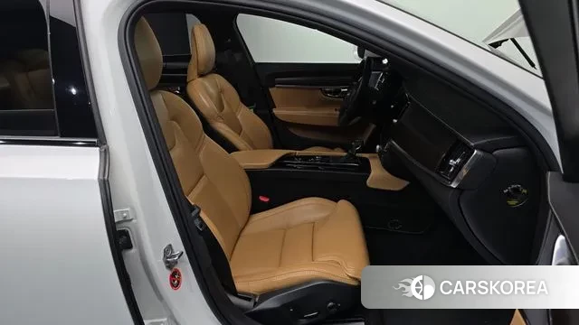 Volvo V90 Cross-Country id 3318911 из Кореи 17