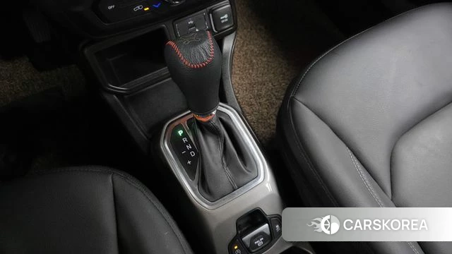 Jeep Renegade id 4763333 из Кореи 31
