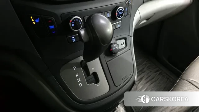 Hyundai The New Grand Starex id 2539217 из Кореи 19