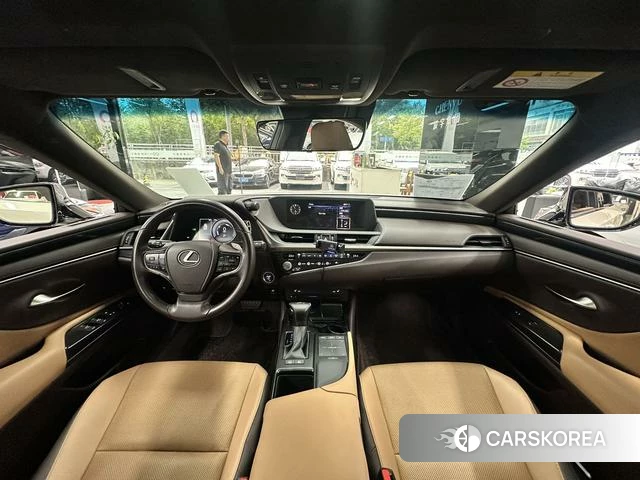 Lexus ES id 4279294 из Китая 19