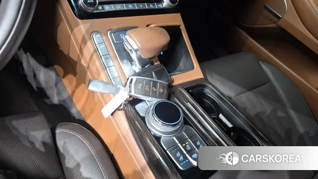 Genesis G90 id 3356668 из Кореи 19