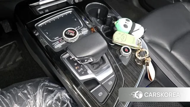 Audi Q7 (4M) id 3095641 из Кореи 19