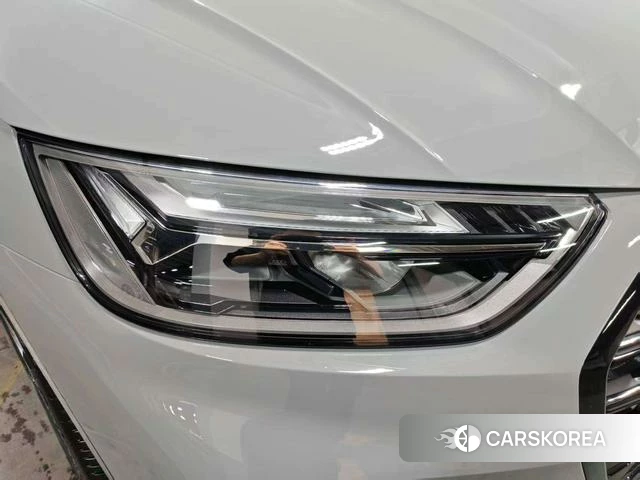 Audi Q5L id 4271361 из Китая 16