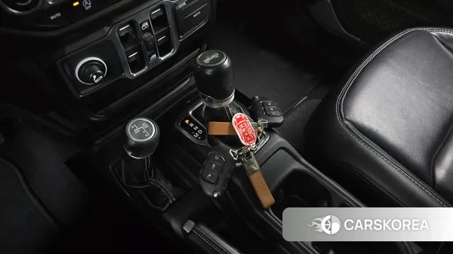 Jeep Wrangler (JL) id 3691575 из Кореи 19