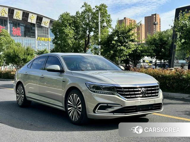 Volkswagen Passat id 4341625 из Китая 12