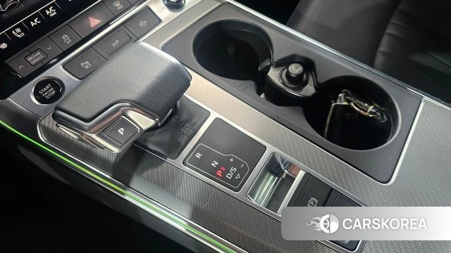 Audi A6 (C8) id 3858801 из Кореи 19