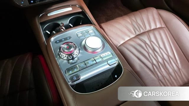 Genesis G90 (RS4) id 4768718 из Кореи 29