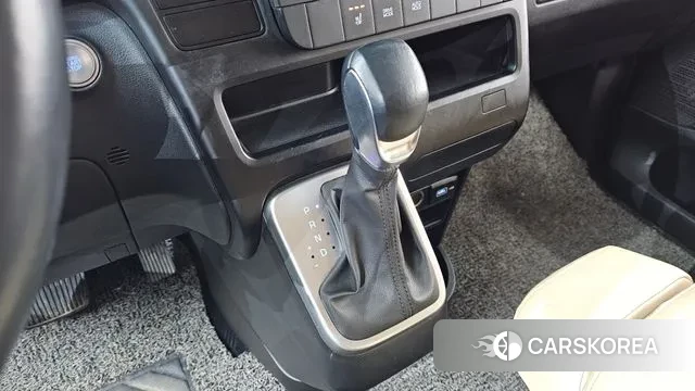 Hyundai Staria id 3534707 из Кореи 19