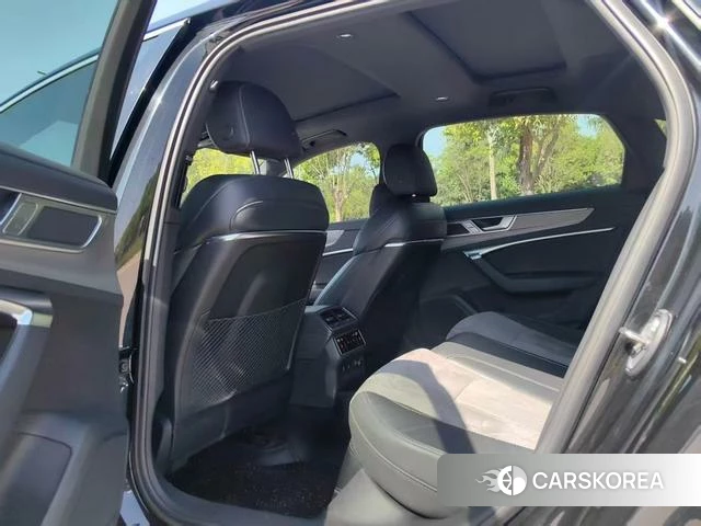 Audi A6L id 4380665 из Китая 9