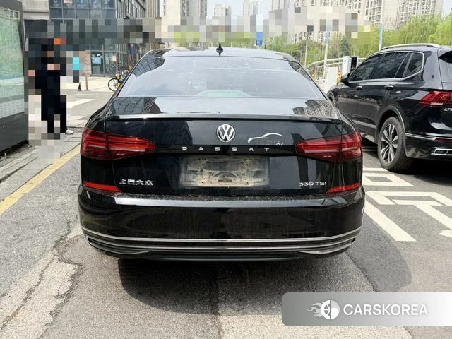Volkswagen Passat id 4241845 из Китая 15