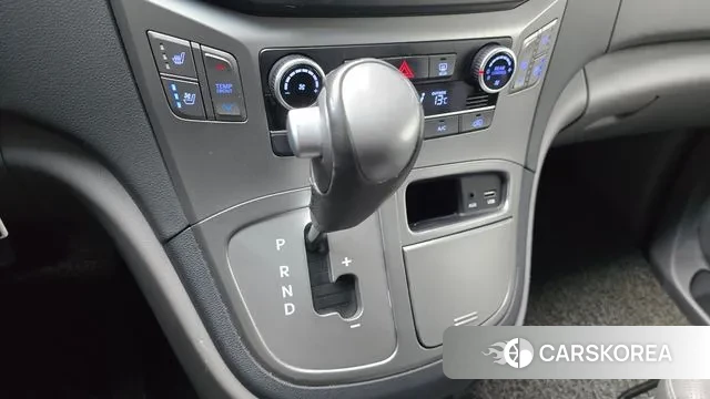 Hyundai The New Grand Starex id 3789834 из Кореи 19