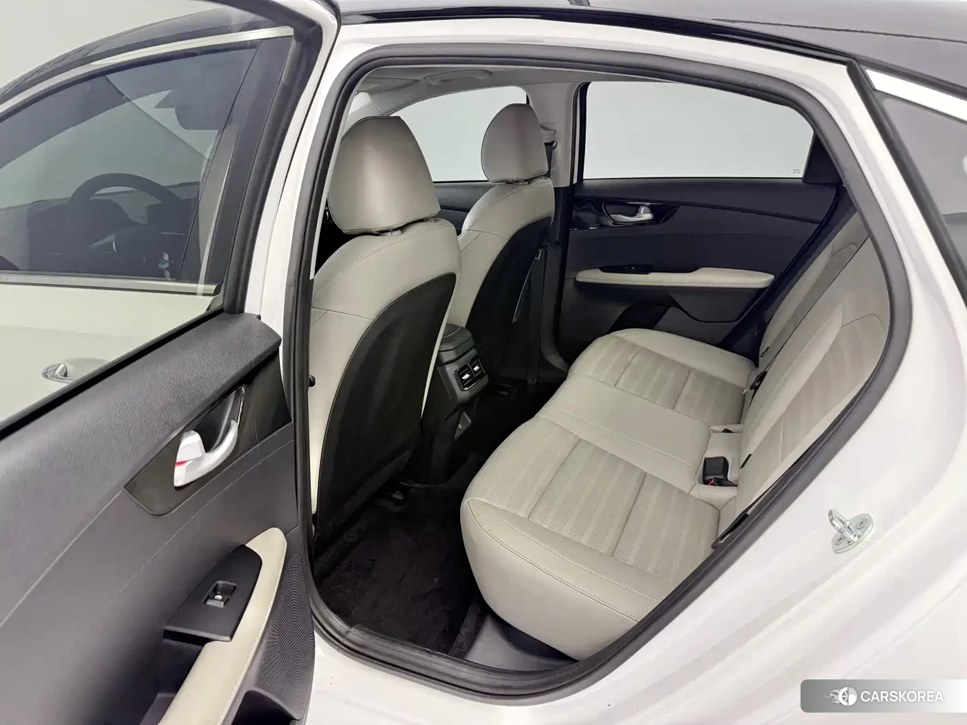 Kia K3 id 4589477 из Китая 23