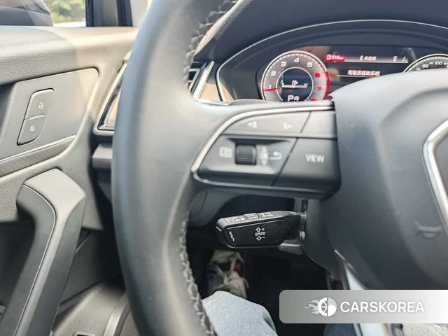 Audi Q5L id 4279335 из Китая 16