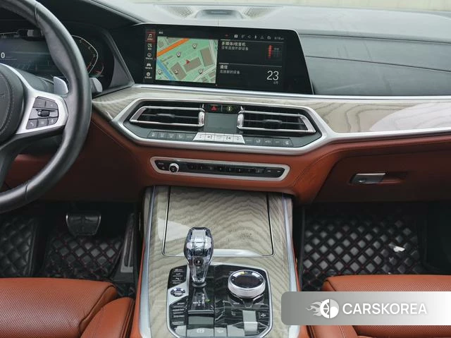 BMW X7 id 4260378 из Китая 12