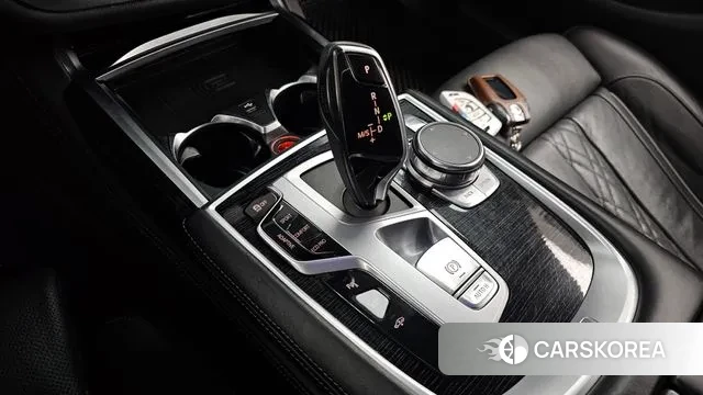 BMW 7 Series (G11) id 3319180 из Кореи 19