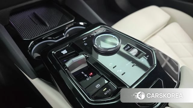 BMW 5 Series (G60) id 3963721 из Кореи 19