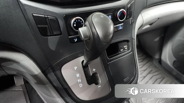 Hyundai The New Grand Starex id 3095827 из Кореи 19