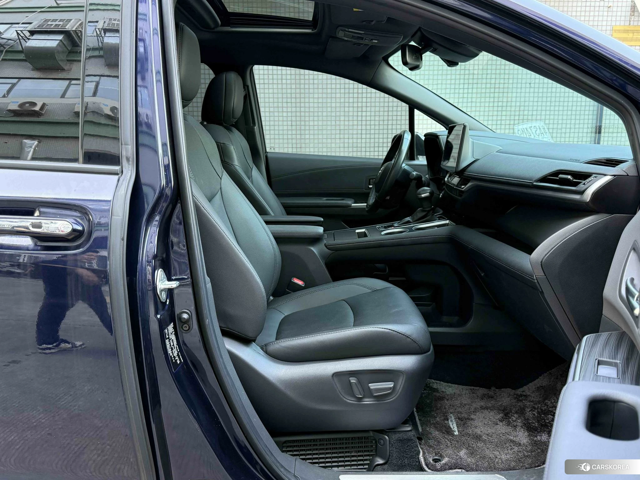 Toyota Saina id 4452560 из Китая 22
