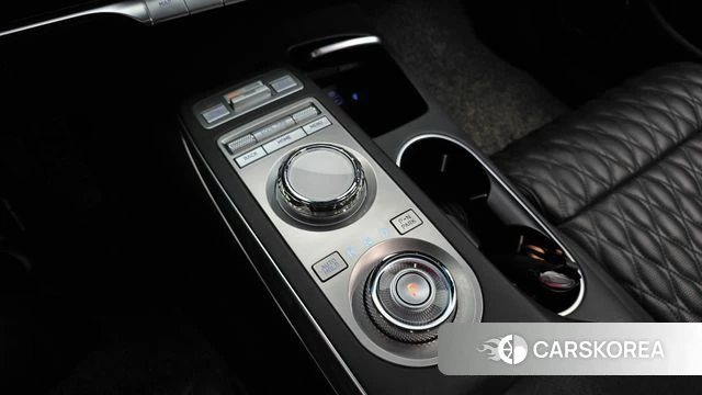 Genesis GV70 id 4354791 из Кореи 19