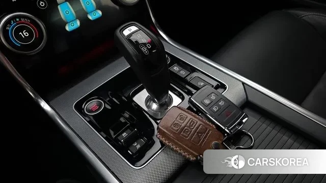 Jaguar XE id 3060165 из Кореи 19