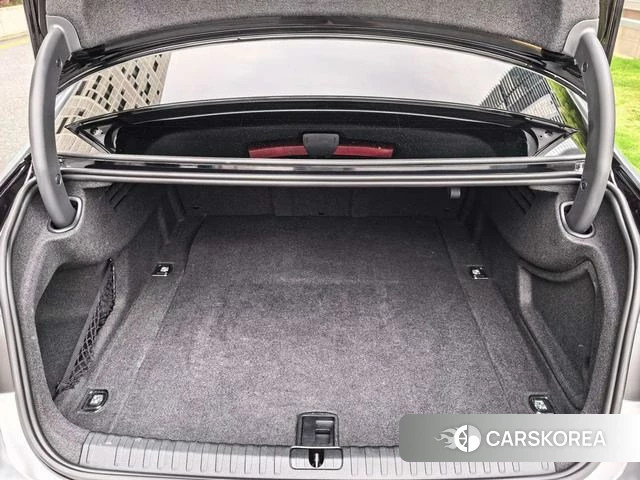 Audi A7L id 4277377 из Китая 17