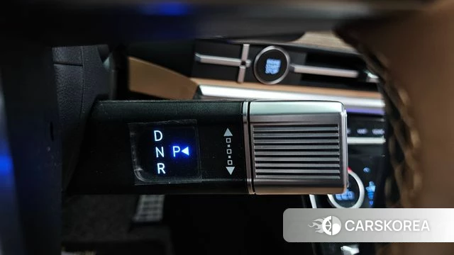 Hyundai Santa Fe (MX5) id 4185993 из Кореи 33