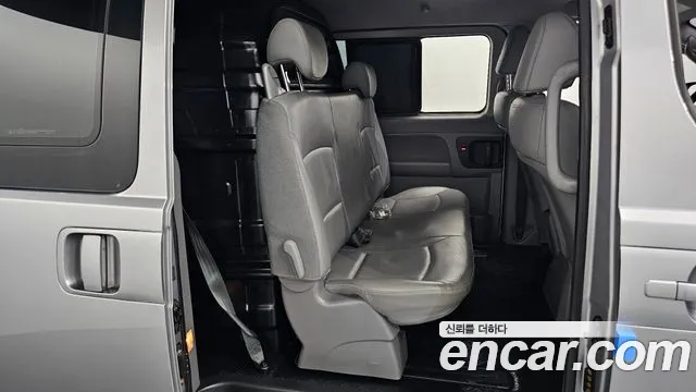 Hyundai The New Grand Starex id 2351204 из Кореи 19