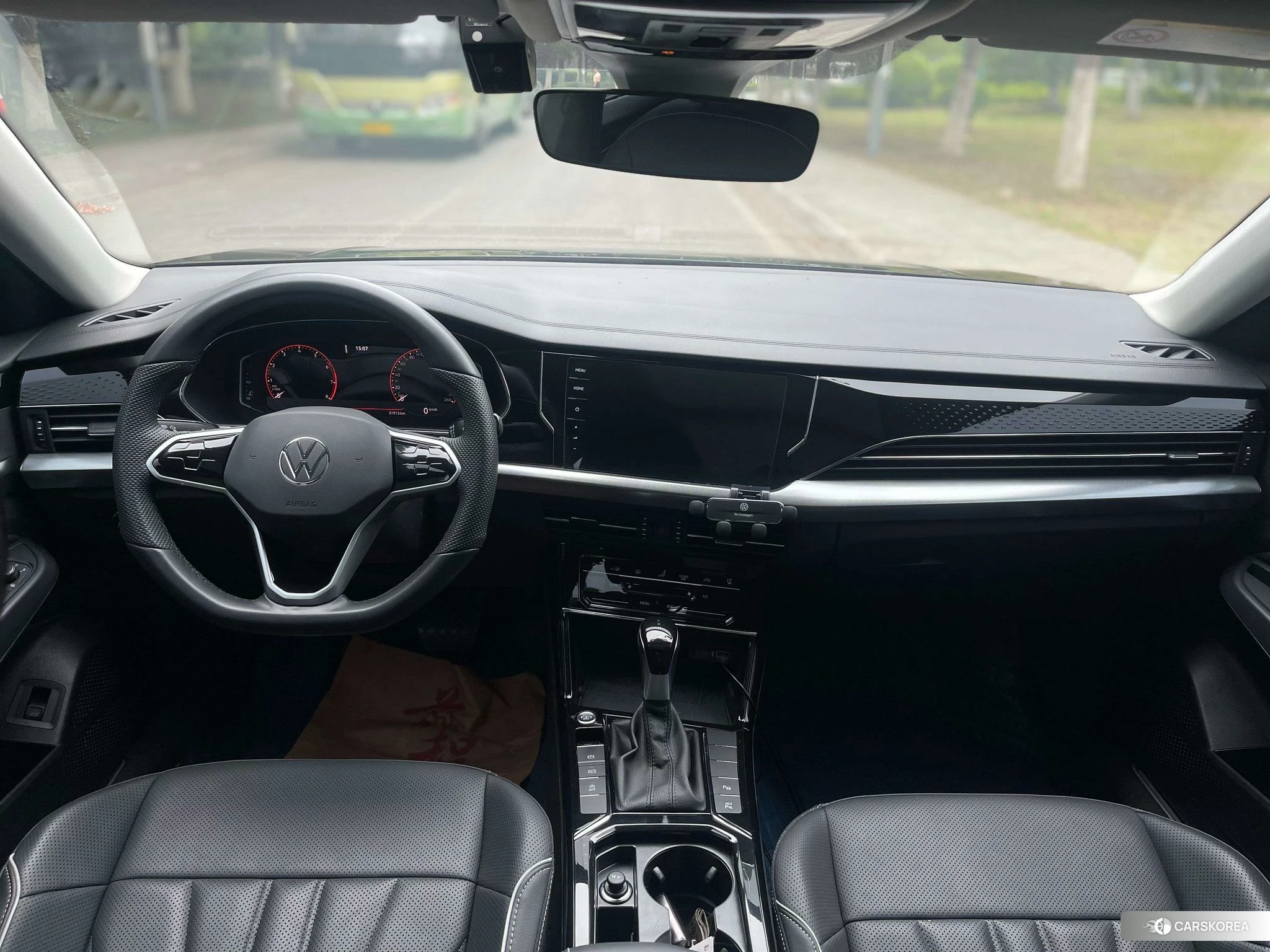 Volkswagen Passat id 4492872 из Китая 19