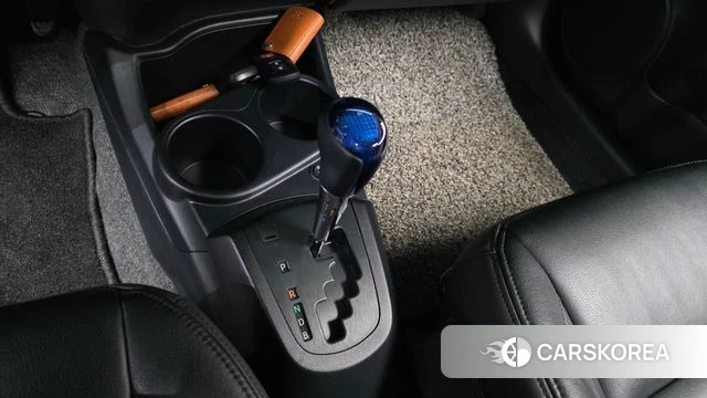 Toyota Prius C id 4285911 из Кореи 30