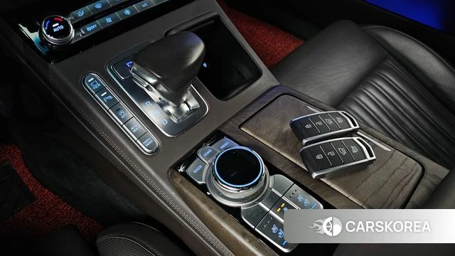 Genesis G90 id 4363168 из Кореи 19