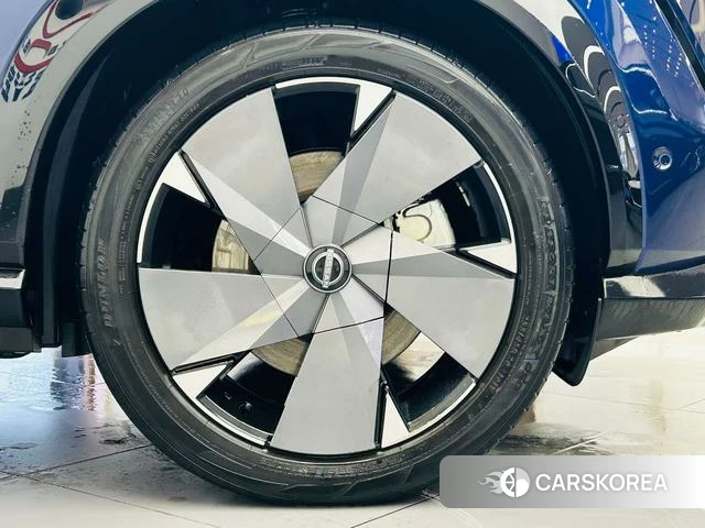 Nissan ARIYA id 4261415 из Китая 25