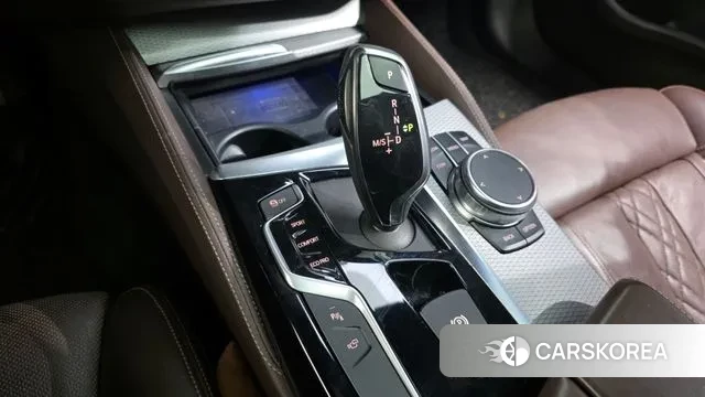 BMW 5 Series (G30) id 3489473 из Кореи 19