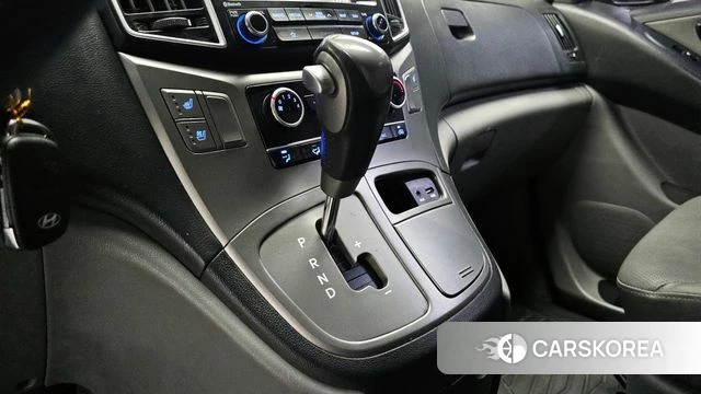 Hyundai The New Grand Starex id 3905834 из Кореи 19