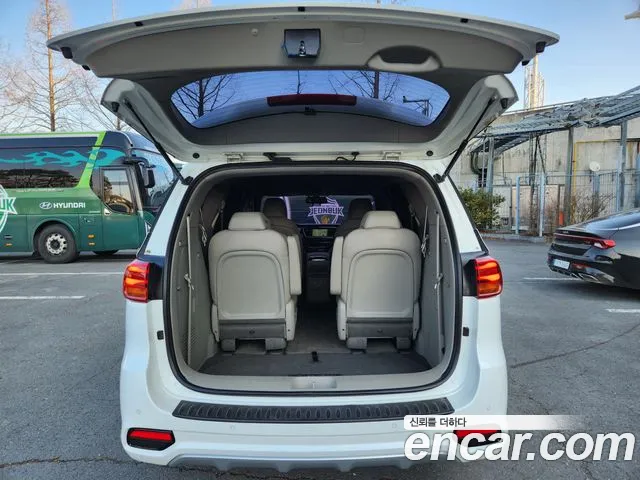 Kia The New Carnival id 2438279 из Кореи 19