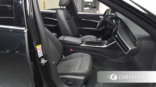 Audi A6 (C8) id 3727447 из Кореи 19