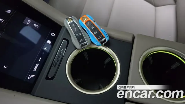 Porsche Taycan id 2816503 из Кореи 19