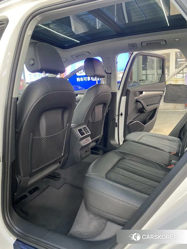 Audi Q5L id 4238265 из Китая 18