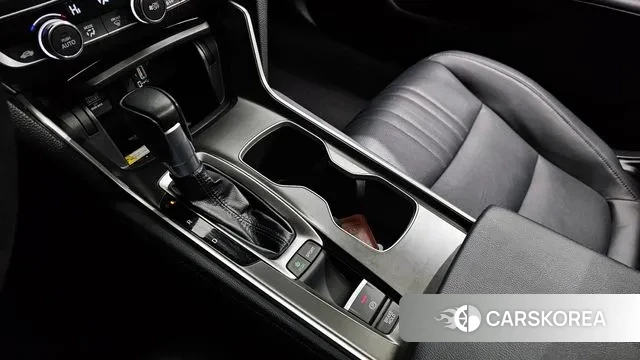 Honda Accord 10th Generation id 3651828 из Кореи 19