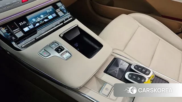 Hyundai The New Grandeur IG id 3422136 из Кореи 19