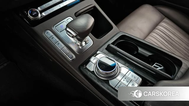 Genesis G90 id 4713130 из Кореи 19