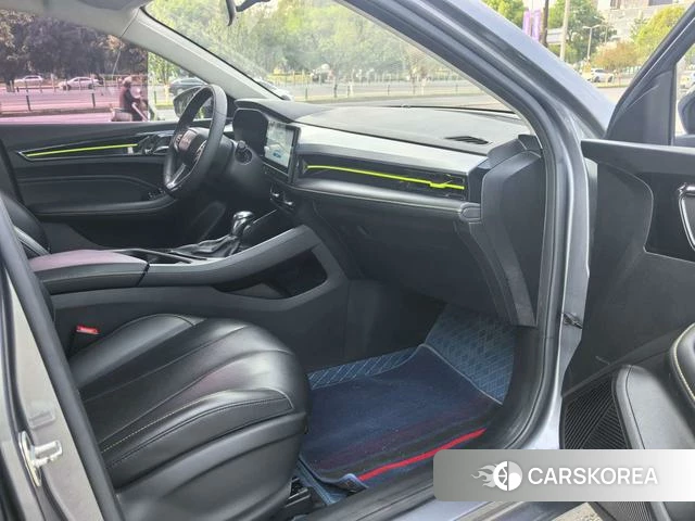 Roewe i5 id 4217468 из Китая 18