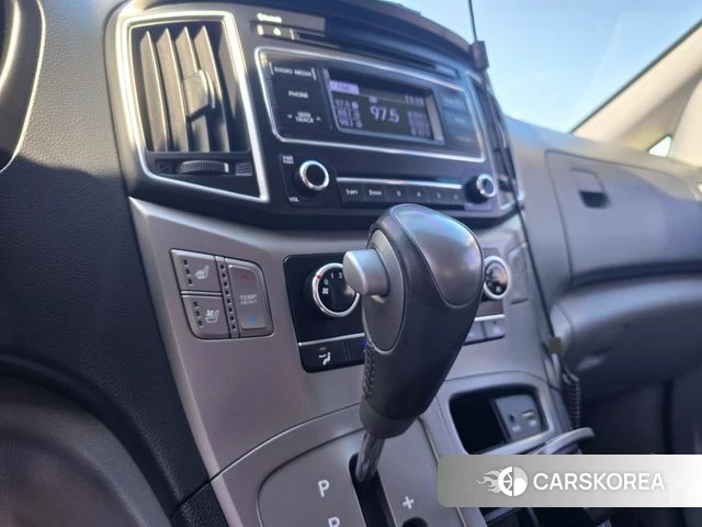 Hyundai The New Grand Starex id 3820981 из Кореи 19